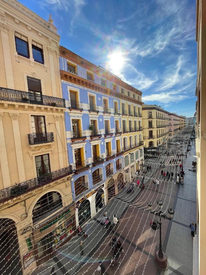 Vtz El Balcon De Rey Alfonso IV Appartement Zaragoza Buitenkant foto